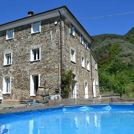 Nespolo Villa Levanto