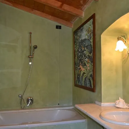 Nespolo Villa Levanto